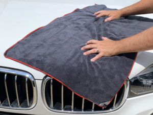 Read more about the article Choosing A Car Drying Towel