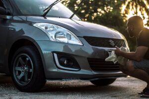 How to remove dust from car paint safely